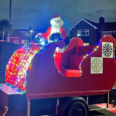 Santa Claus is coming to town